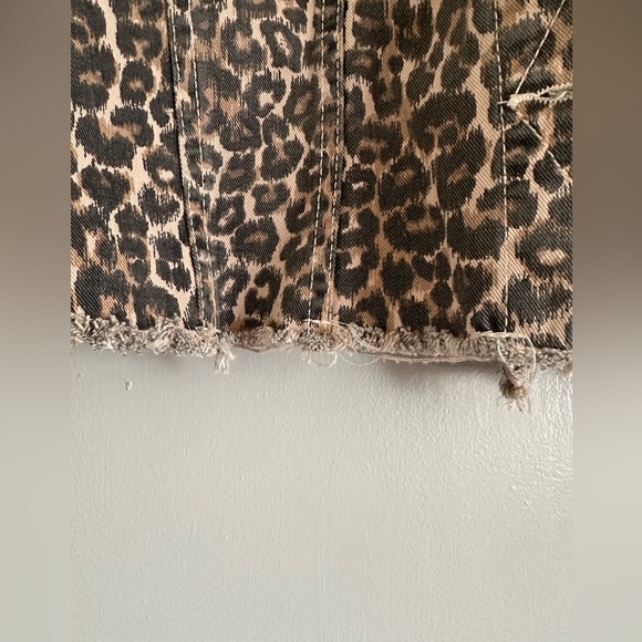 Free People Cheetah oversized denim jacket. - Picture 15 of 16